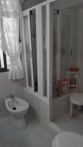 5 bedroom Villa for sale in Huetor Santillan with pool - € 250,000 (Ref: 10065266)