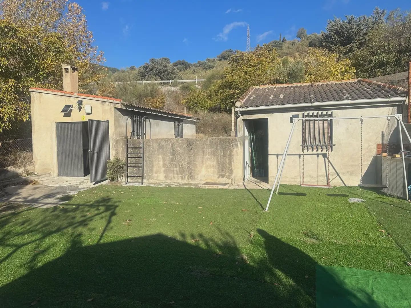 Finca/Landhuis te koop in Huetor Santillan - € 86.000 (Ref: 10065272)