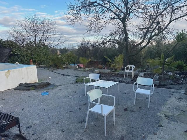 Finca/Herregård til salgs i Otura - € 140 000 (Ref: 10065279)