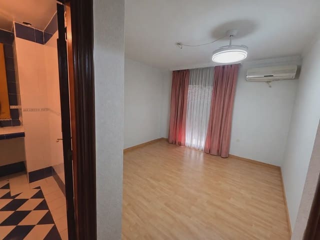 4 quarto Apartamento para venda em Peligros - 232 000 € (Ref: 10065295)