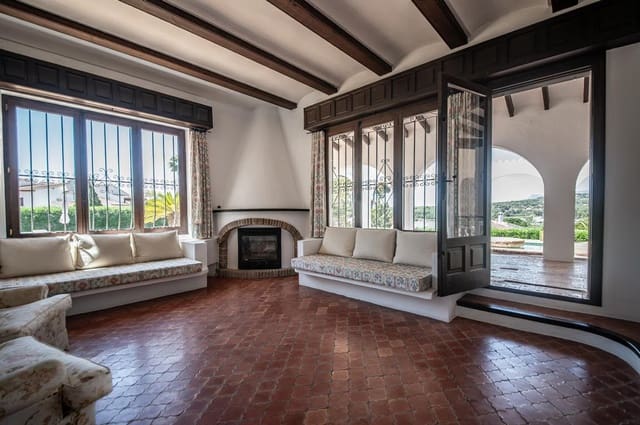 5 chambre Villa/Maison à vendre à Moraira, Teulada-Moraira avec piscine garage - 1 699 000 € (Ref: 10041922)