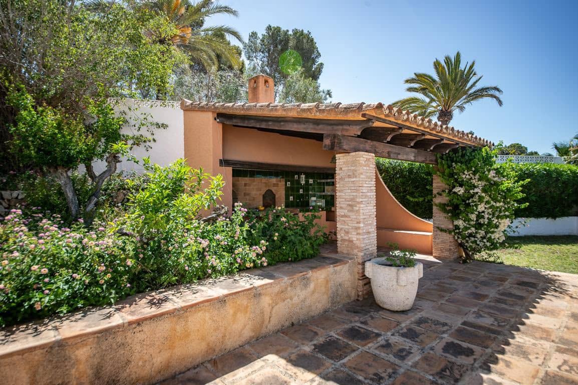 5 chambre Villa/Maison à vendre à Moraira avec piscine garage - 1 699 000 € (Ref: 10041922)