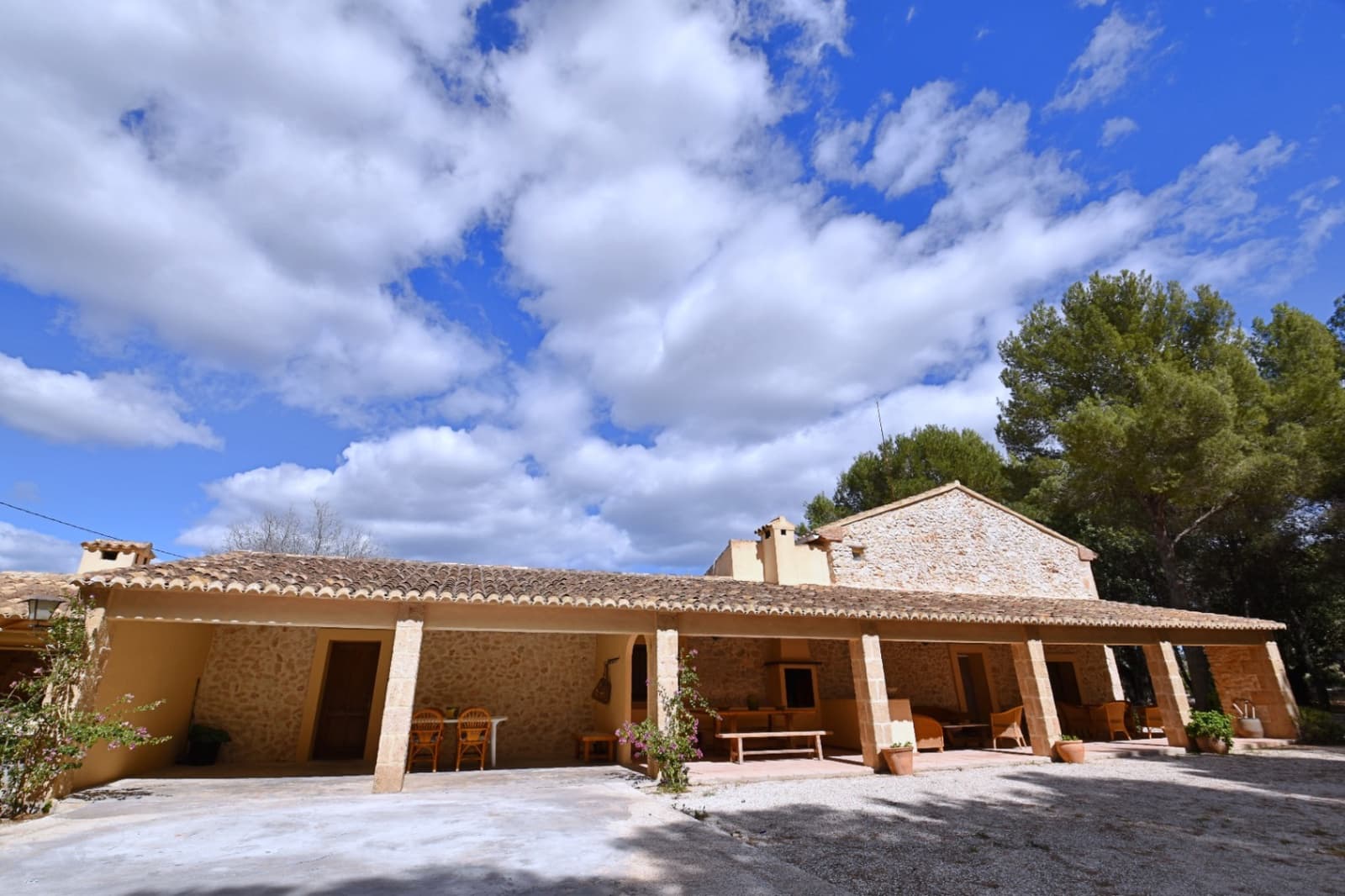 Finca/Casa Rural de 4 habitaciones en Gata de Gorgos en venta con piscina garaje - 2.250.000 € (Ref: 7664151)