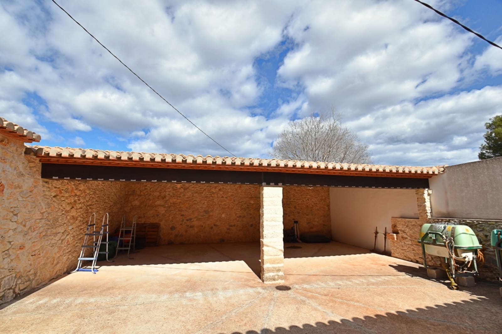 Finca/Casa Rural de 4 habitaciones en Gata de Gorgos en venta con piscina garaje - 2.250.000 € (Ref: 7664151)