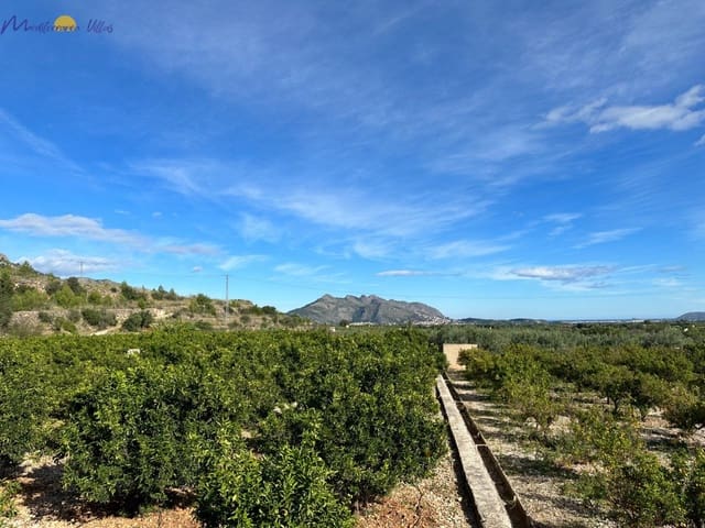 Maalaistalo myytävänä paikassa Orba - 199 000 € (Ref: 7734611)