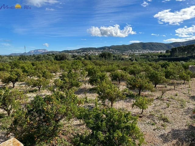 Maalaistalo myytävänä paikassa Orba - 199 000 € (Ref: 7734611)