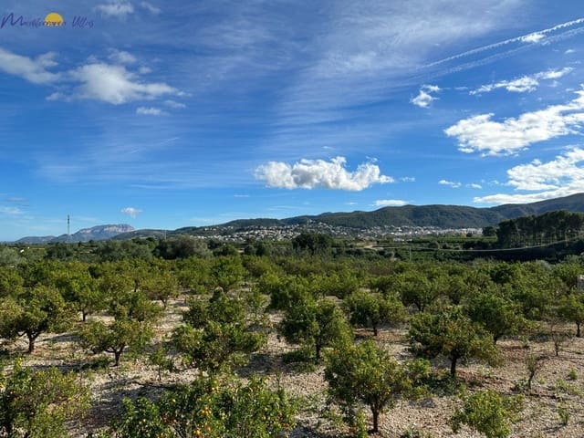 Maalaistalo myytävänä paikassa Orba - 199 000 € (Ref: 7734611)