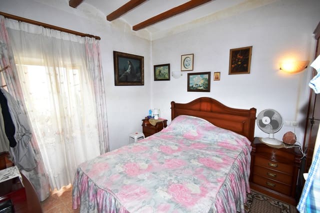 5 soverom Hus til salgs i Teulada Pueblo, Teulada-Moraira - € 210 000 (Ref: 7735873)