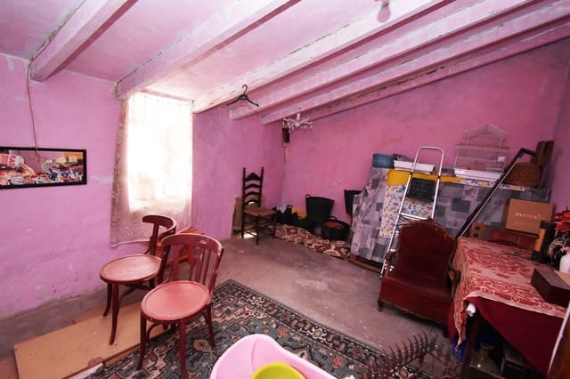 5 soverom Hus til salgs i Teulada Pueblo, Teulada-Moraira - € 210 000 (Ref: 7735873)