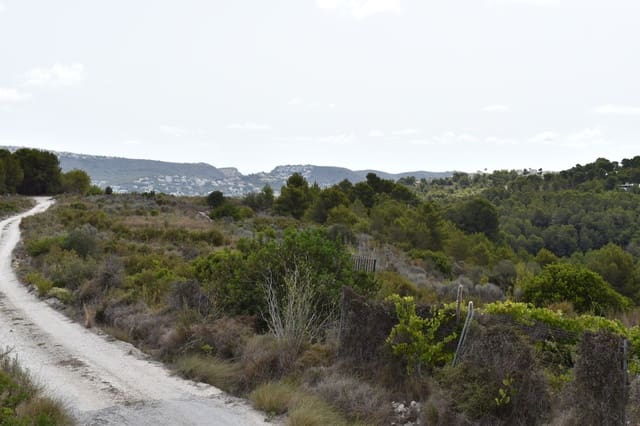 Terreno para Construção para venda em Teulada Pueblo, Teulada-Moraira - 275 600 € (Ref: 7735924)