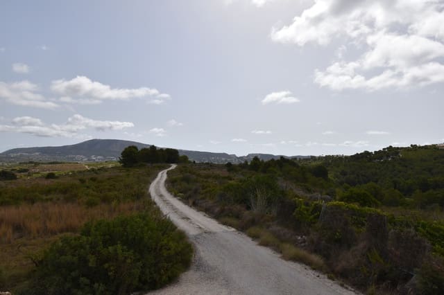 Terreno para Construção para venda em Teulada Pueblo, Teulada-Moraira - 275 600 € (Ref: 7735924)