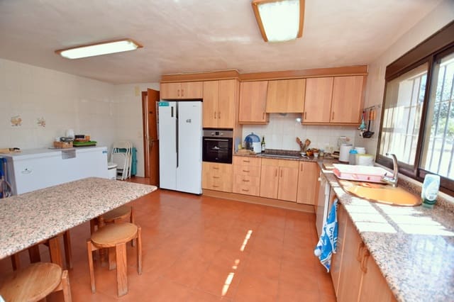 6 Zimmer Finca/Landgut zu verkaufen in Dénia mit Pool Garage - 880.000 € (Ref: 8158466)