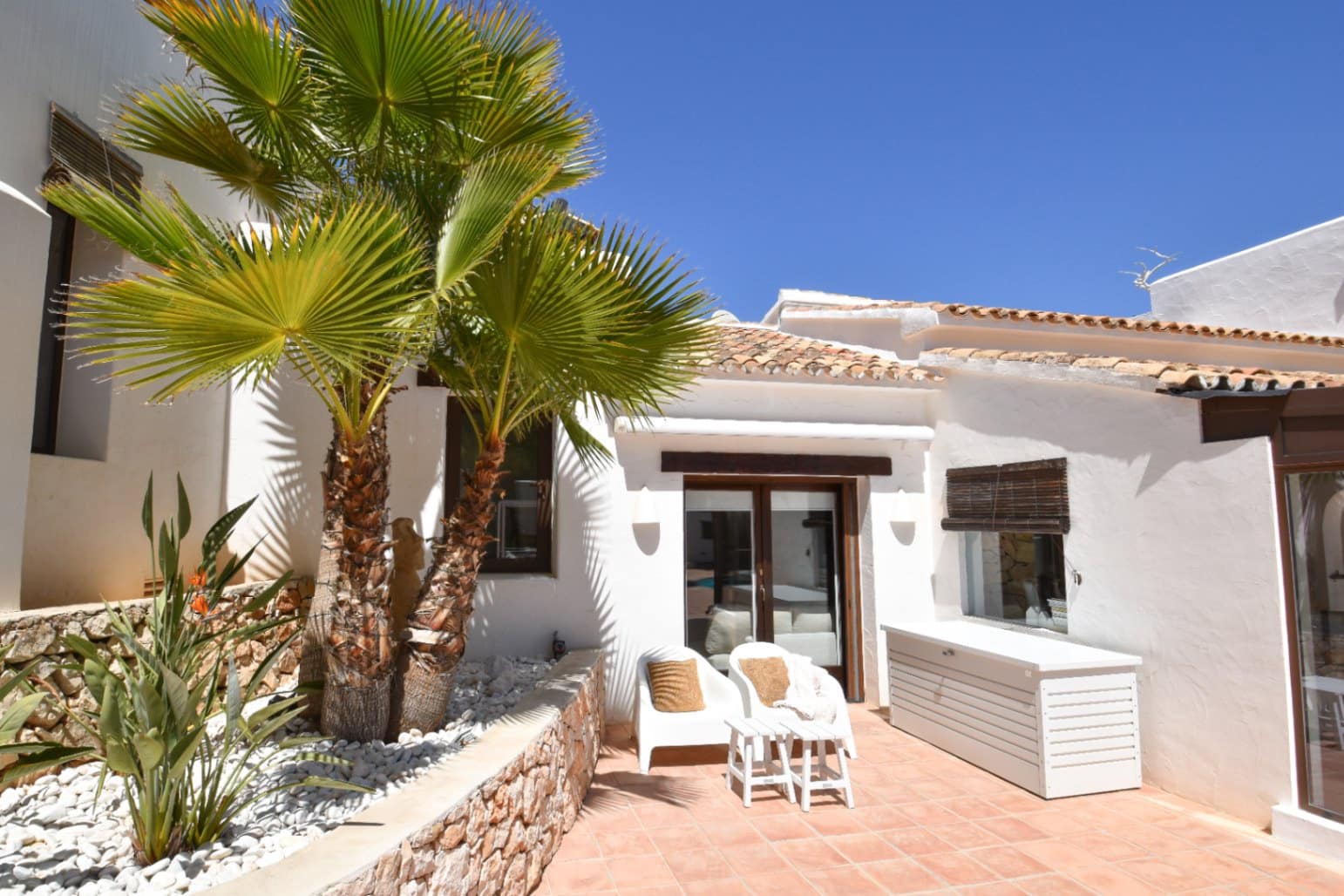 3 bedroom Villa for sale in Moraira with pool - € 1,230,000 (Ref: 8225978)