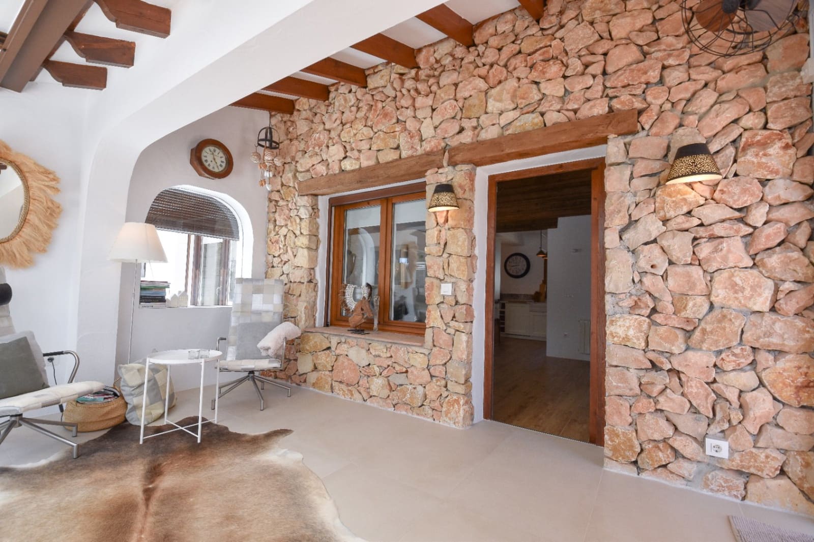 3 bedroom Villa for sale in Moraira with pool - € 1,230,000 (Ref: 8225978)