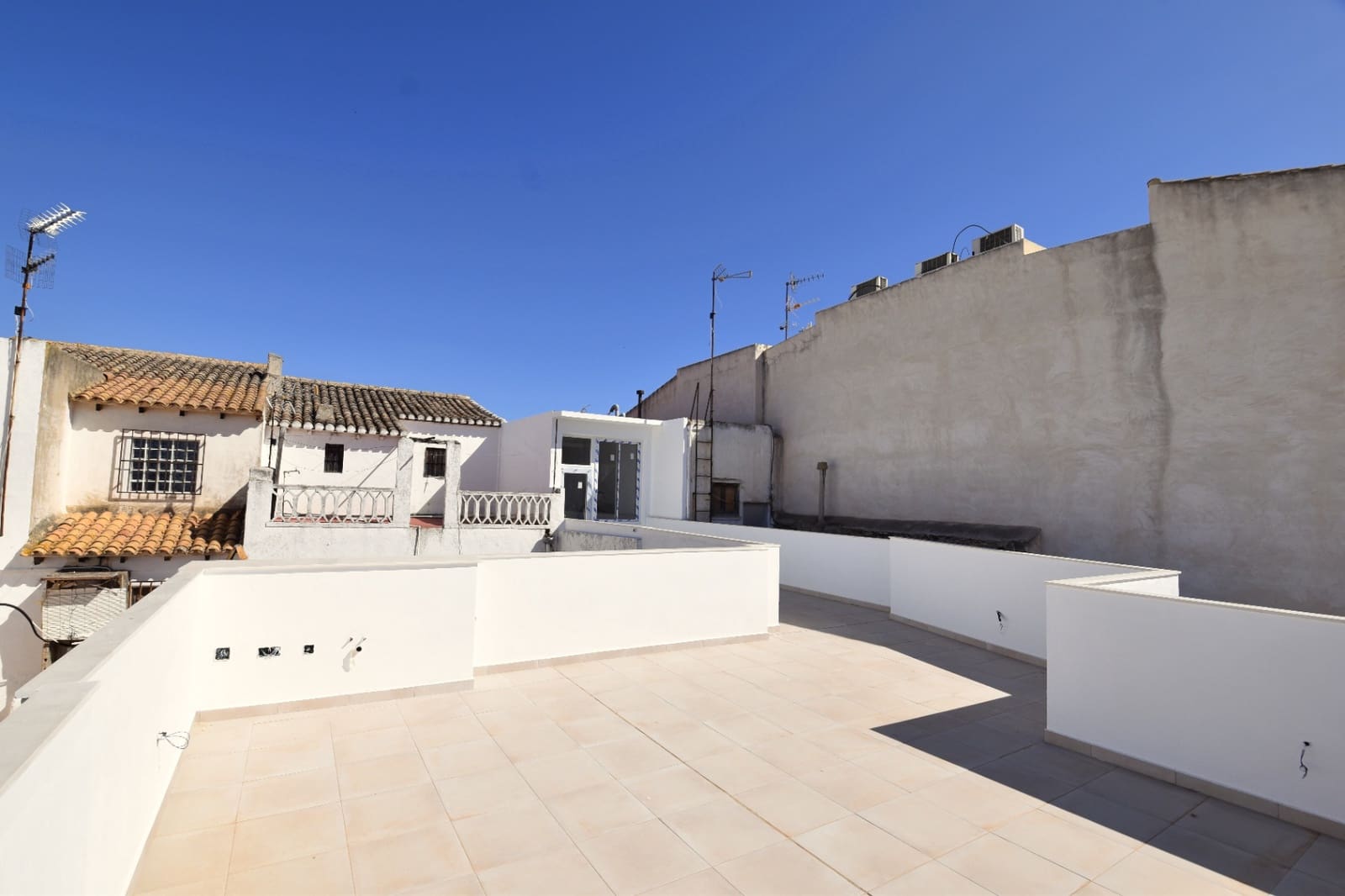 3 soveværelse Byhus til salg i Benitachell / Benitatxell med swimmingpool - € 349.000 (Ref: 8238607)