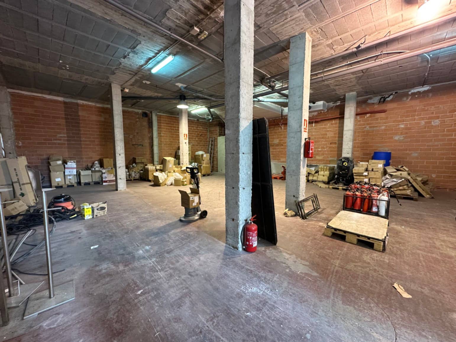 Local Commercial à vendre à Denia avec piscine garage - 235 000 € (Ref: 8342720)