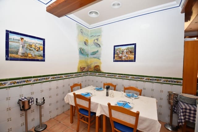 Restaurant/Bar til salg i Moraira, Teulada-Moraira med swimmingpool - € 255.000 (Ref: 8397812)