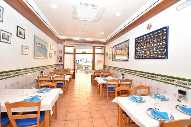 Restaurant/Bar til salg i Moraira, Teulada-Moraira med swimmingpool - € 255.000 (Ref: 8397812)
