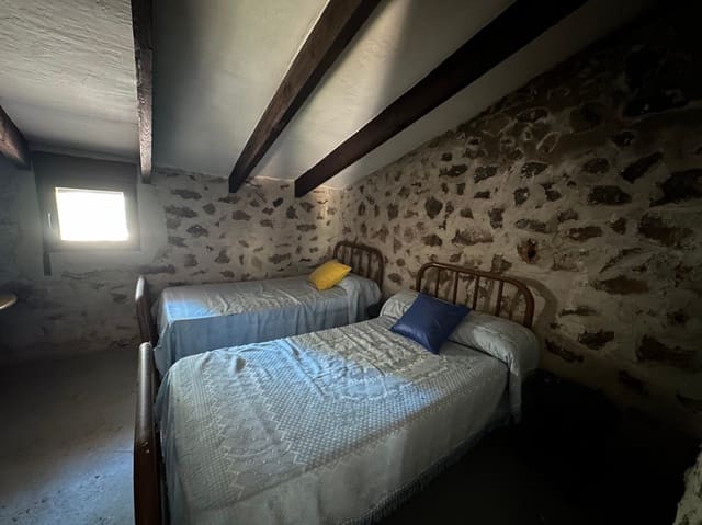 2 slaapkamer Finca/Landhuis te koop in Gata de Gorgos met garage - € 169.000 (Ref: 8431971)