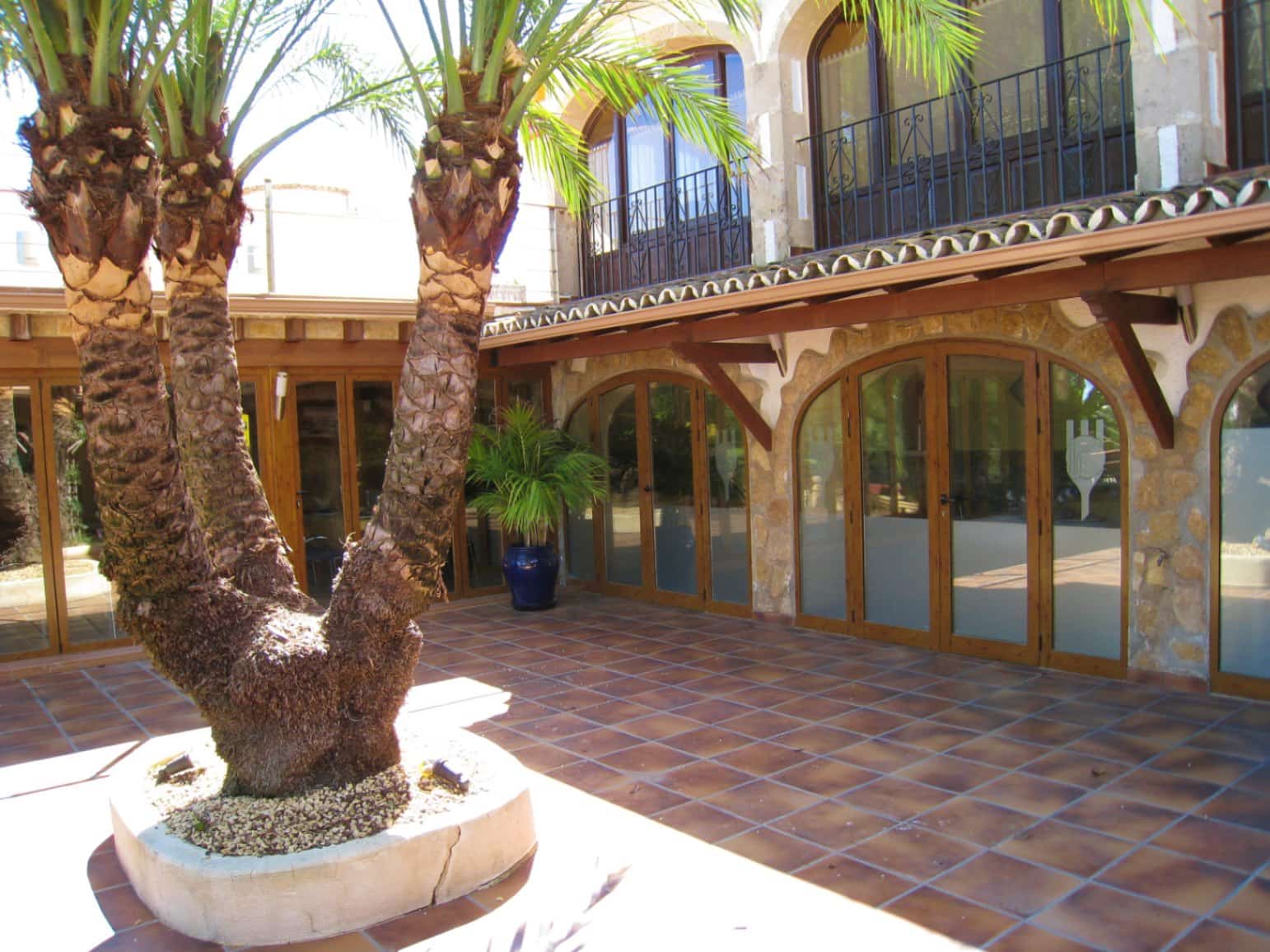 5 makuuhuone Kaupallinen myytävänä paikassa Javea / Xabia mukana uima-altaan 
autotalli - 1 900 000 € (Ref: 8491475)