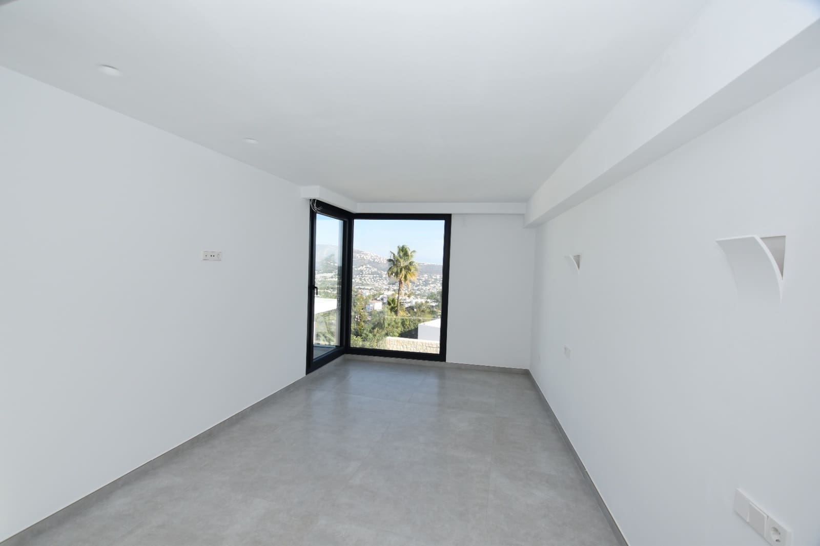 3 makuuhuone Huvila myytävänä paikassa Moraira mukana uima-altaan 
autotalli - 2 250 000 € (Ref: 8541186)