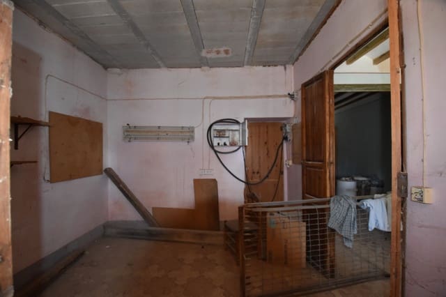 5 soveværelse Finca/Landehus til salg i Teulada Pueblo, Teulada-Moraira med garage - € 365.000 (Ref: 8567479)