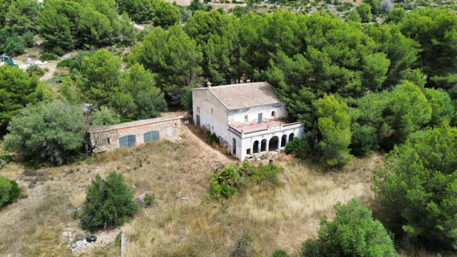 Finca/Casa Rural de 5 habitaciones en Teulada en venta con piscina garaje - 475.000 € (Ref: 8567479)
