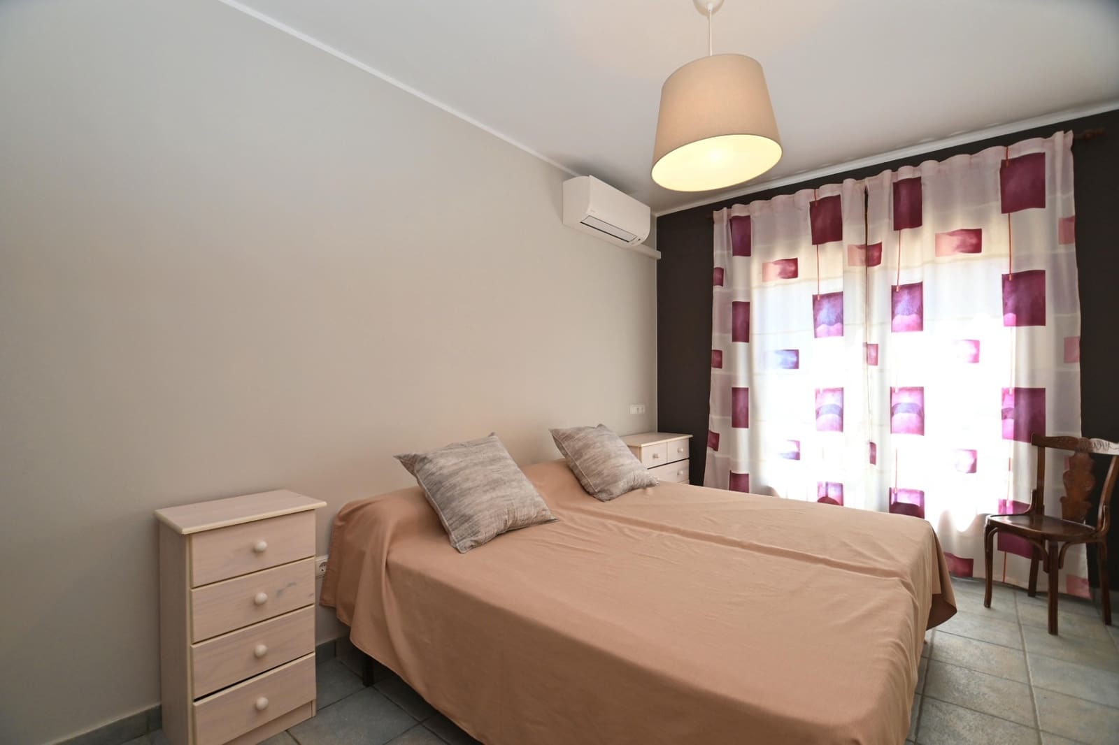 9 makuuhuone Huvila myytävänä paikassa Benissa mukana uima-altaan 
autotalli - 680 000 € (Ref: 8923314)