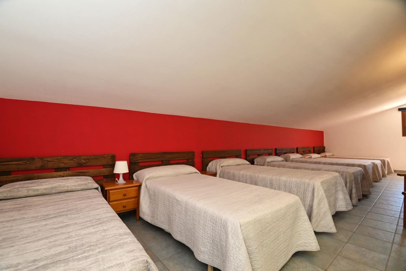 9 makuuhuone Huvila myytävänä paikassa Benissa mukana uima-altaan 
autotalli - 680 000 € (Ref: 8923314)