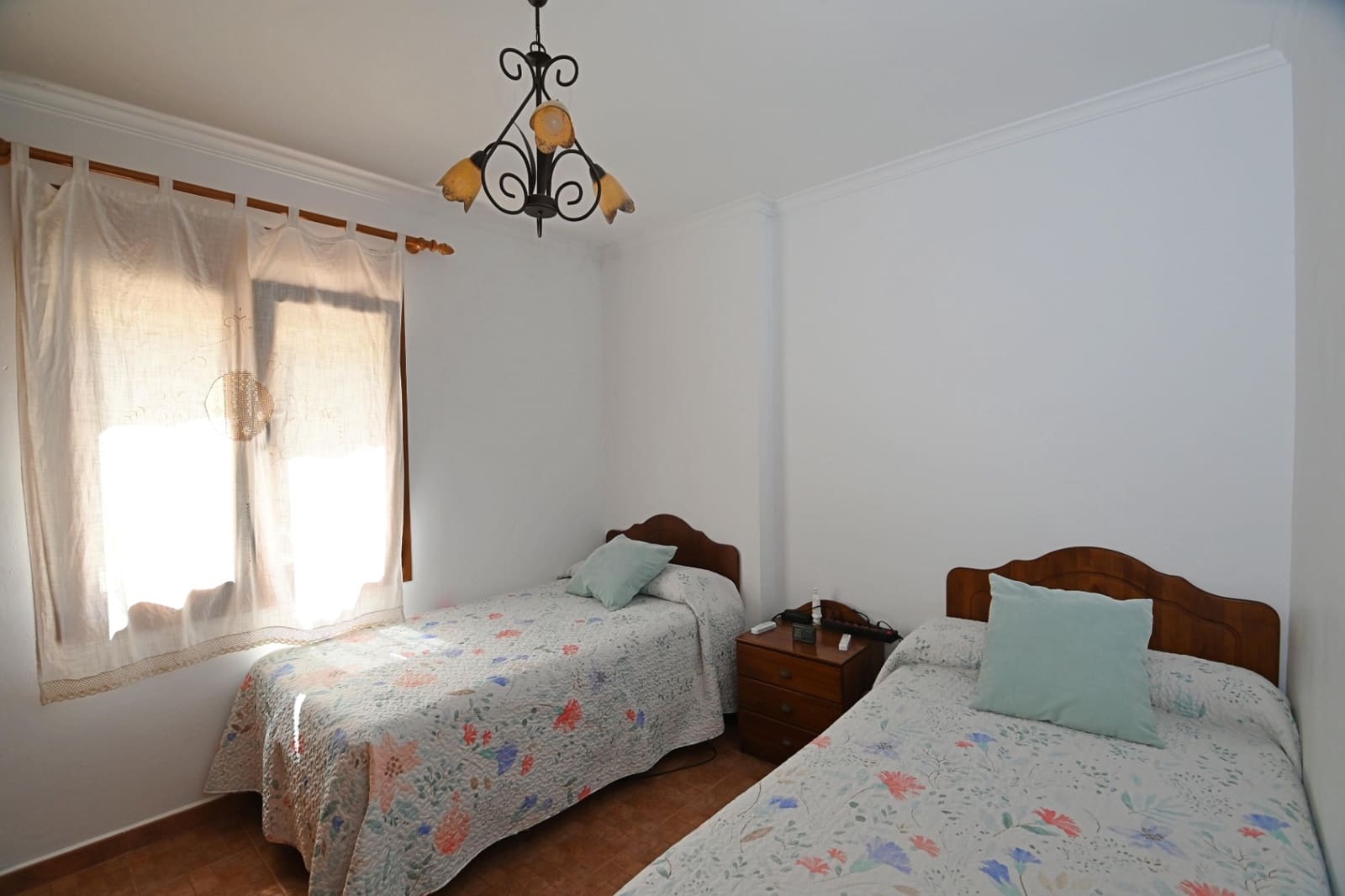 9 makuuhuone Huvila myytävänä paikassa Benissa mukana uima-altaan 
autotalli - 680 000 € (Ref: 8923314)