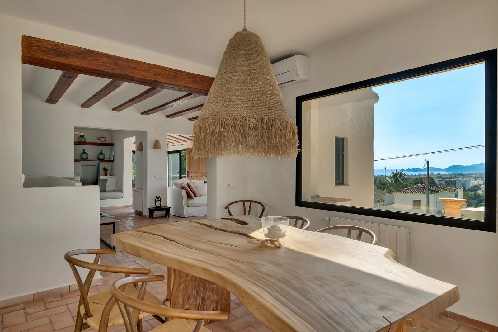 4 bedroom Villa for sale in Javea / Xabia with pool - € 1,295,000 (Ref: 8987914)