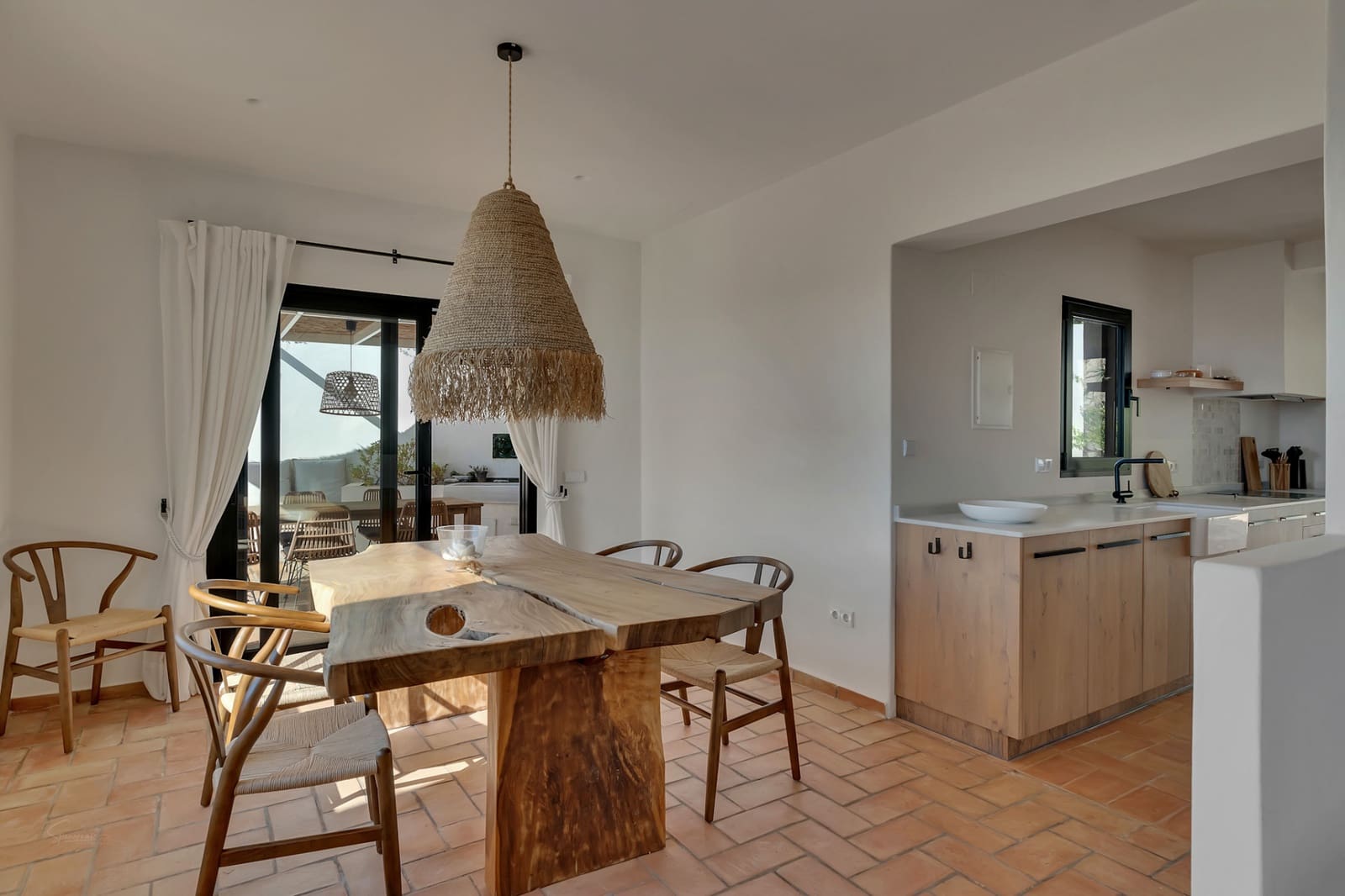 4 bedroom Villa for sale in Javea / Xabia with pool - € 1,295,000 (Ref: 8987914)