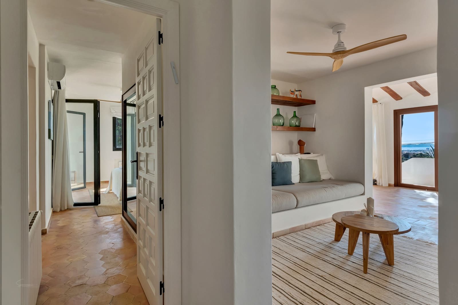 4 bedroom Villa for sale in Javea / Xabia with pool - € 1,295,000 (Ref: 8987914)