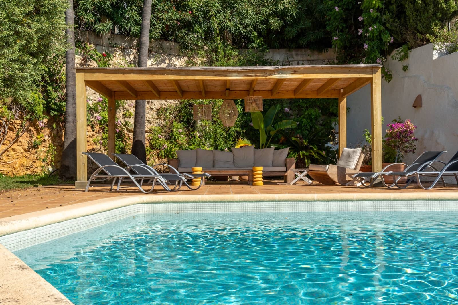 4 bedroom Villa for sale in Javea / Xabia with pool - € 1,295,000 (Ref: 8987914)