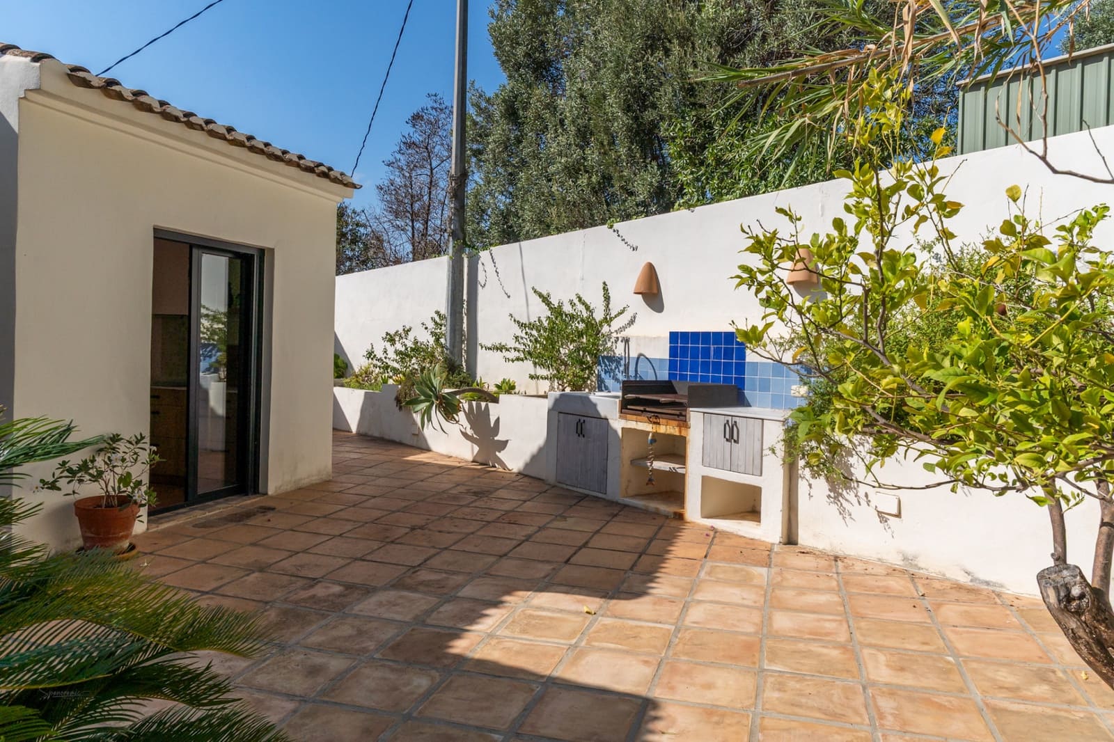 4 bedroom Villa for sale in Javea / Xabia with pool - € 1,295,000 (Ref: 8987914)