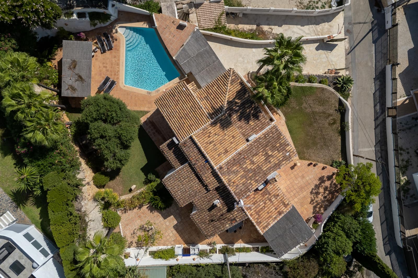 4 bedroom Villa for sale in Javea / Xabia with pool - € 1,295,000 (Ref: 8987914)