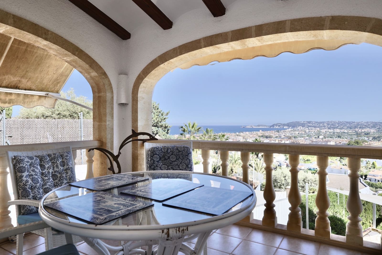 4 bedroom Villa for sale in Javea / Xabia with pool - € 950,000 (Ref: 8987919)