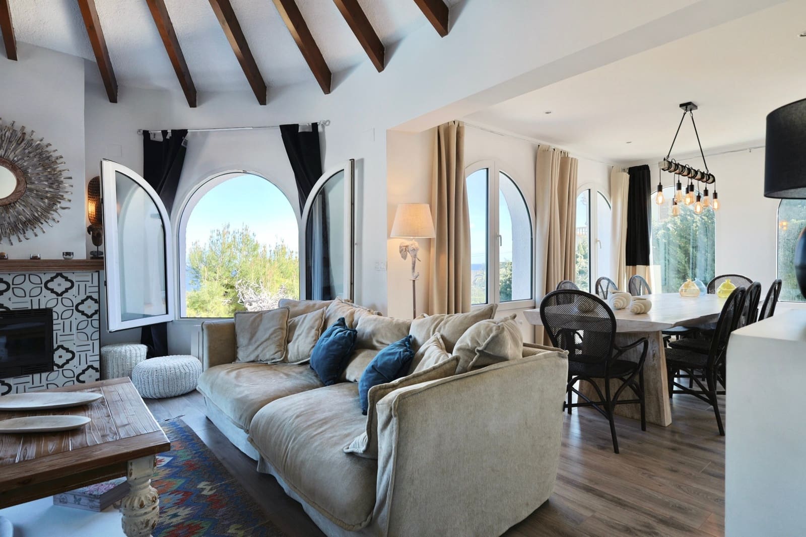 4 bedroom Villa for sale in Javea / Xabia with pool - € 1,250,000 (Ref: 8987931)