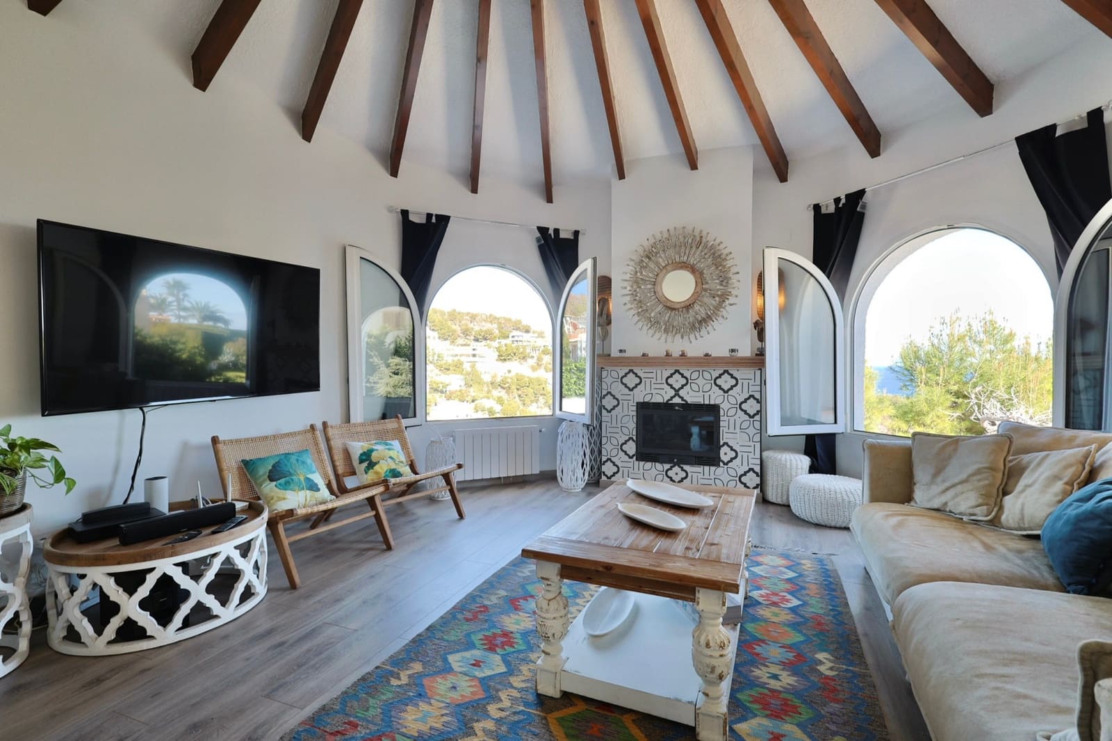 4 bedroom Villa for sale in Javea / Xabia with pool - € 1,250,000 (Ref: 8987931)