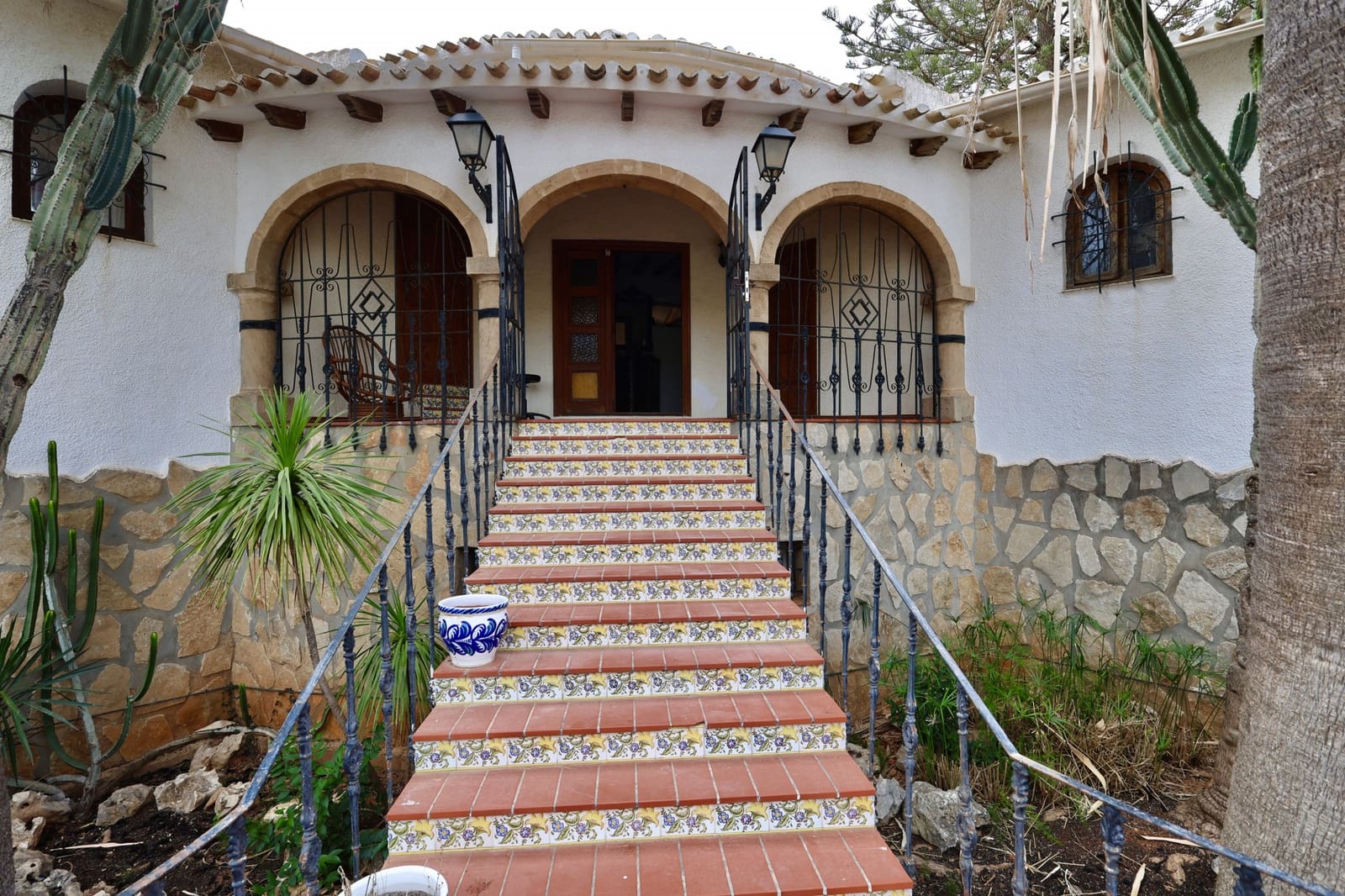 7 bedroom Villa for sale in Javea / Xabia with pool - € 850,000 (Ref: 8987933)