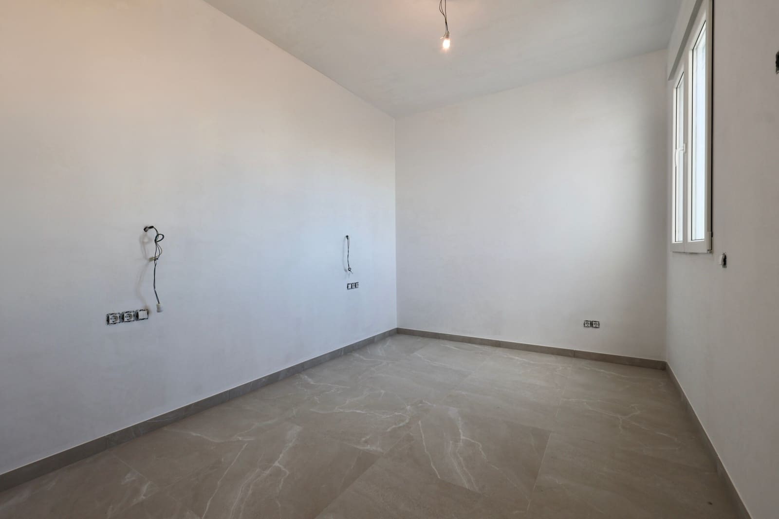 4 bedroom Villa for sale in Javea / Xabia with pool - € 1,275,000 (Ref: 8987937)