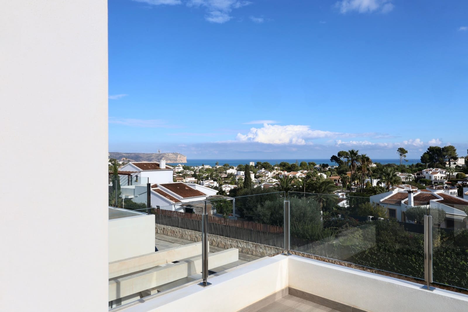 4 bedroom Villa for sale in Javea / Xabia with pool - € 1,275,000 (Ref: 8987937)