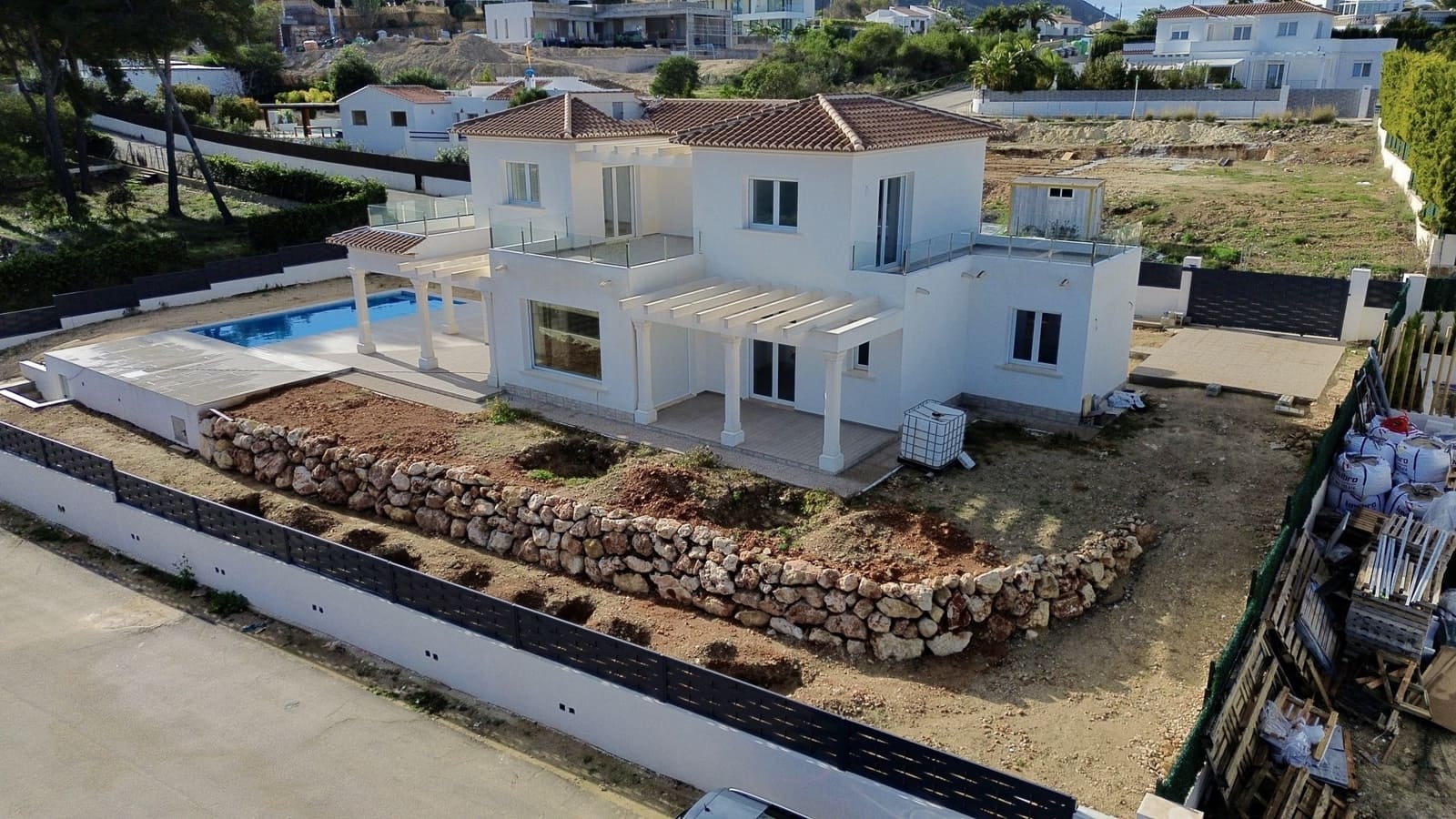 4 bedroom Villa for sale in Javea / Xabia with pool - € 1,275,000 (Ref: 8987937)