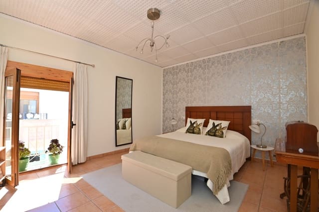 3 soverom Hus til salgs i Teulada Pueblo, Teulada-Moraira - € 280 000 (Ref: 9000564)