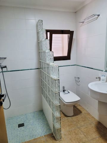 Casa de 2 habitaciones en Dénia en venta con garaje - 300.000 € (Ref: 9158237)