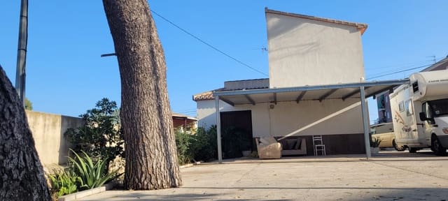 Casa de 2 habitaciones en Dénia en venta con garaje - 300.000 € (Ref: 9158237)