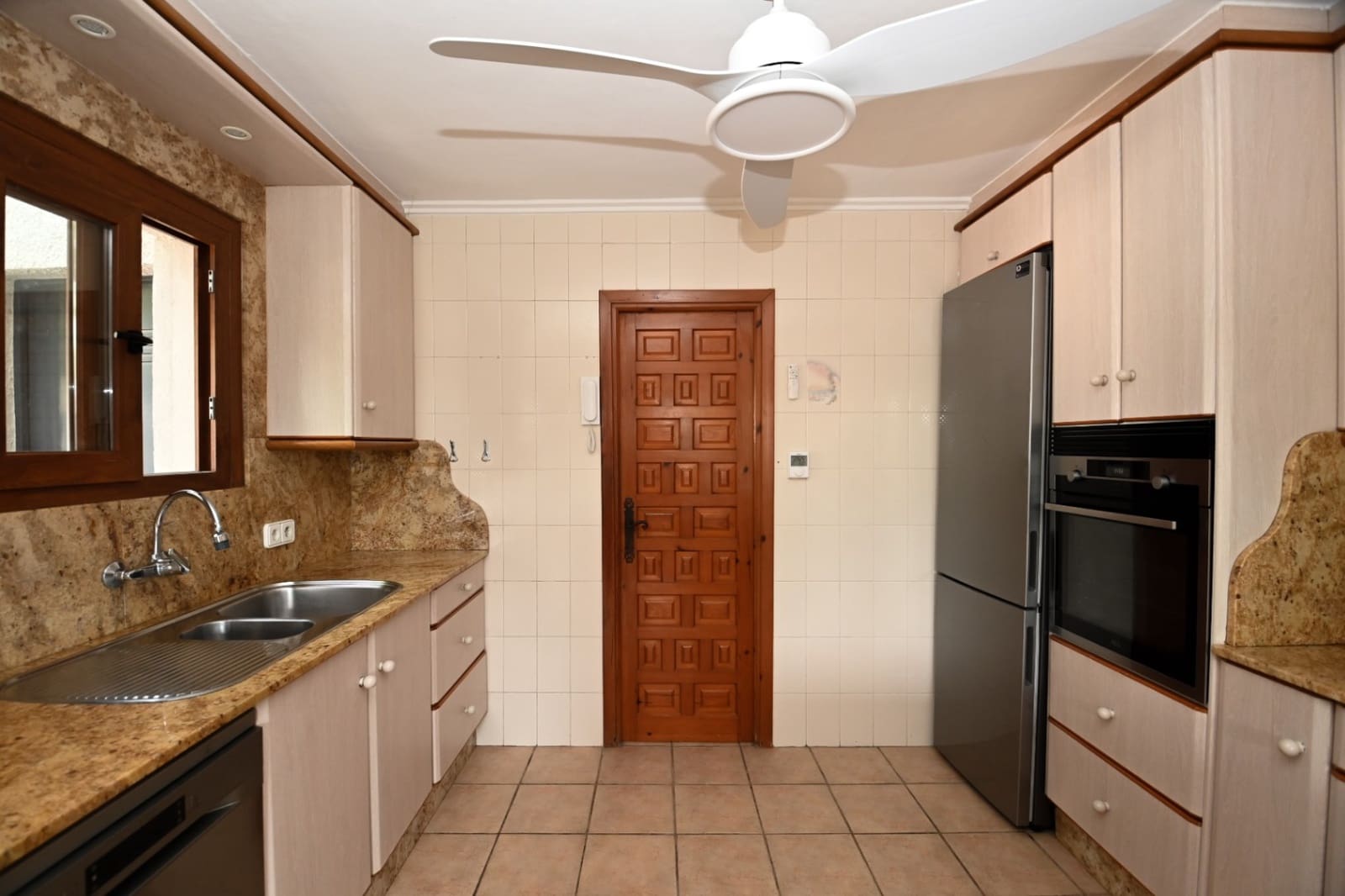 5 soverom Villa til salgs i Teulada med svømmebasseng garasje - € 850 000 (Ref: 9158238)