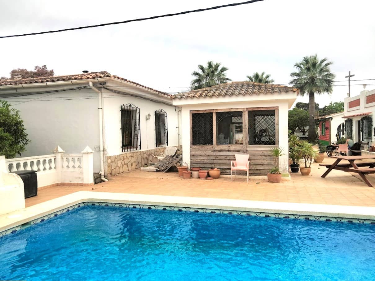 9 camera da letto Villa in vendita in Denia con piscina garage - 639.000 € (Rif: 9163048)