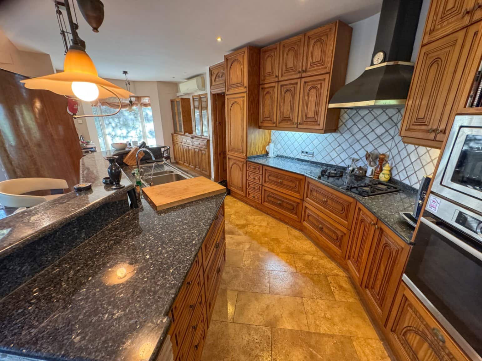 5 soveværelse Finca/Landehus til salg i Els Poblets med swimmingpool garage - € 845.000 (Ref: 9168435)