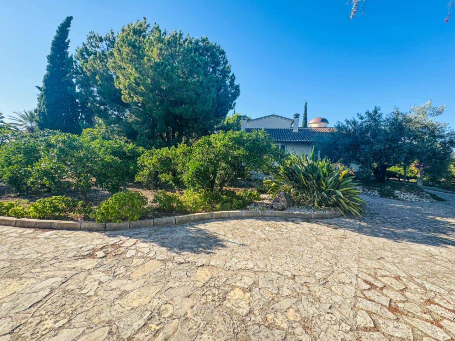 5 soveværelse Finca/Landehus til salg i Els Poblets med swimmingpool garage - € 845.000 (Ref: 9168435)